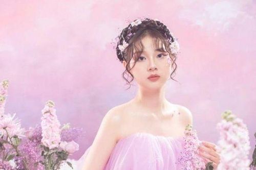Nữ sinh lớp 11 trường Ams xinh như búp bê, có bảng dài thành tích đáng nể