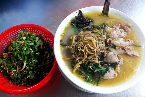 Món bún bung hầm từ hoa chuối, vị ngon đặc biệt chỉ có ở Thái Bình