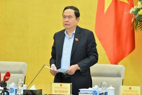 Bảo đảm chất lượng giáo viên theo yêu cầu chương trình giáo dục mới