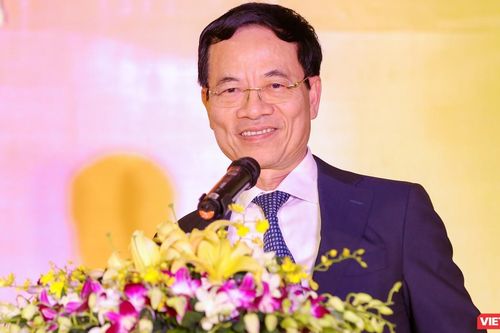 Bộ trưởng Nguyễn Mạnh Hùng: 'Làm công nghệ thì không có chỗ cho sản phẩm trung bình'
