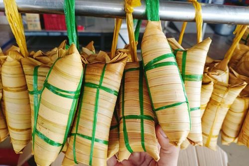 Bánh lá dừa Bến Tre - Món ngon bổ rẻ từ miền đất phương Nam