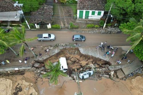 Hàng chục người thiệt mạng do lũ lụt và lở đất tại Brasil