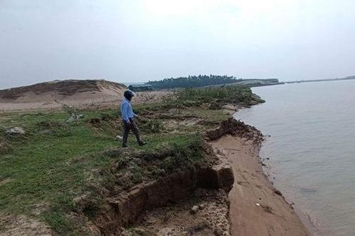Cần xử lý dứt điểm sai phạm trong khai thác cát trên sông Lam