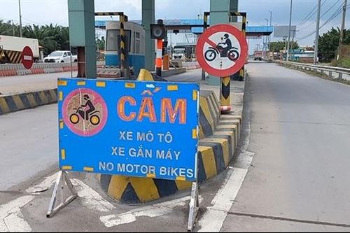 Nhiều người đi xe máy vào đường cao tốc rồi biện minh 'đi theo Google maps'