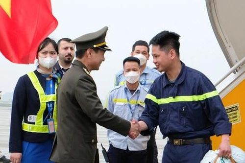 Trung tá công an kể giây phút giải cứu người mắc kẹt ở Thổ Nhĩ Kỳ