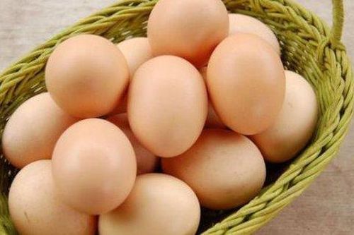 Trứng gà rẻ nhưng ăn trứng bao nhiêu là đủ? tuyệt đối không làm điều này khi mua trứng để giữ an toàn cho cả gia đình bạn