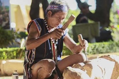 Đắm đuối Ning Nơng
