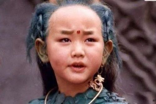 Sao nhí phim 'Tiểu Long Nhân' đột ngột qua đời