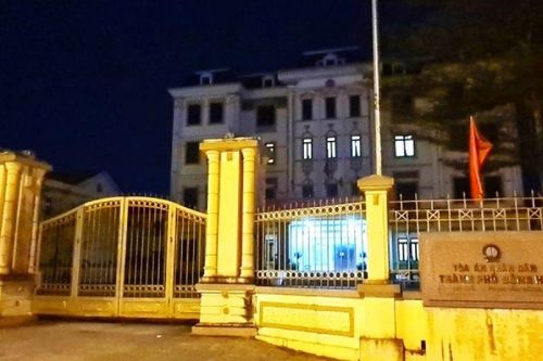 Quảng Bình: Phó Chánh án Tòa án nhân dân thành phố Đồng Hới chết trong phòng làm việc