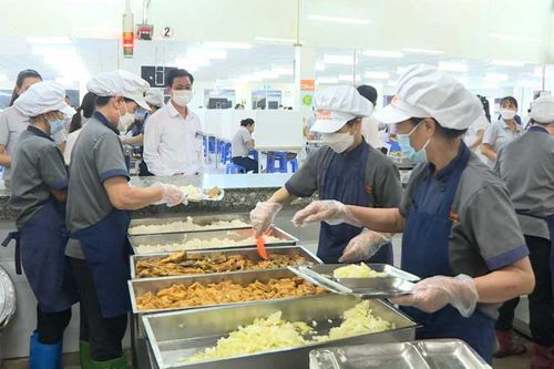 Xử lý nghiêm các trường hợp để xảy ra ngộ độc thực phẩm bếp ăn tập thể