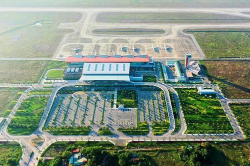 Bộ GTVT nói gì về đề xuất bổ sung cảng hàng không của 10 địa phương?