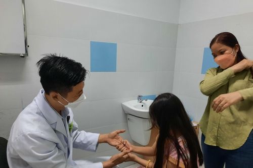 Cảnh báo trẻ nhập viện do tai nạn trong sinh hoạt