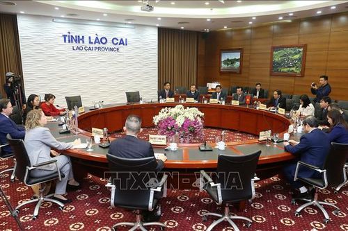 Trao đổi kinh nghiệm trong đấu tranh phòng, chống mua bán người