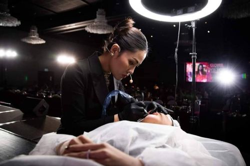 Thùy Dương Lauber- Định nghĩa Grand Master phun xăm thẩm mỹ thời đại mới