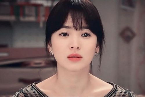 Cùng vào vai người khiếm thị nhưng Song Hye Kyo vẫn chưa thể thành công bằng mỹ nhân này