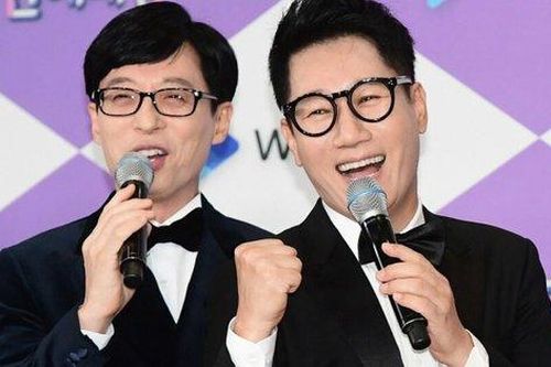 Ji Suk Jin nói gì với Yoo Jae Suk sau ồn ào 'cướp giải'?