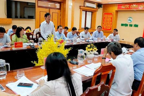 Tri Tôn đẩy nhanh tiến độ thực hiện các dự án giảm nghèo bền vững