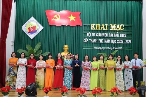Khai mạc Hội thi giáo viên dạy giỏi THCS TP. Nha Trang năm học 2022-2023