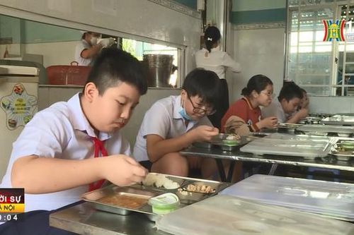 Tăng cường ATTP bếp ăn tập thể