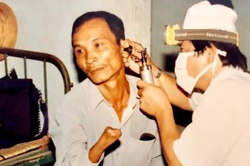 Chuyện về Thầy thuốc nhân dân, kỷ lục gia có 4.000 cây bút