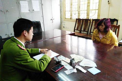 Choáng với nhân thân 'nữ quái' dùng chiêu đánh thuốc ngủ, cướp tài sản