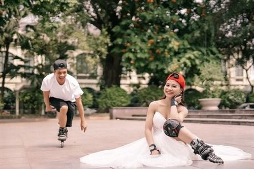 Vợ chồng 'lính chì' 9x trải lòng về biến cố, truyền cảm hứng sống tích cực