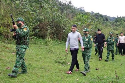 Liên tiếp triệt phá đường dây đưa đón người xuất nhập cảnh trái phép