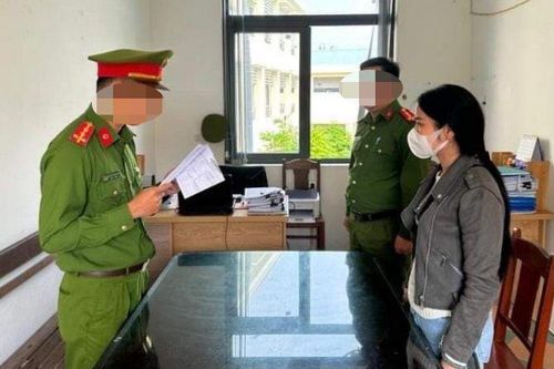 Đà Nẵng: Một phụ nữ bị khởi tố vì chiếm giữ trái phép hơn 300 triệu đồng