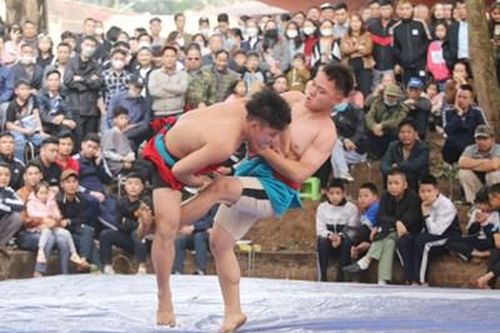 Rộn ràng trống vật hội làng