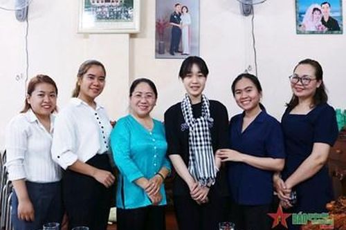 Tự hào của những 'bóng hồng' nhập ngũ