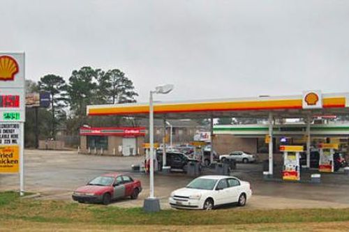 Chín học sinh từ 5 đến 17 tuổi bị bắn ở trạm xăng Georgia