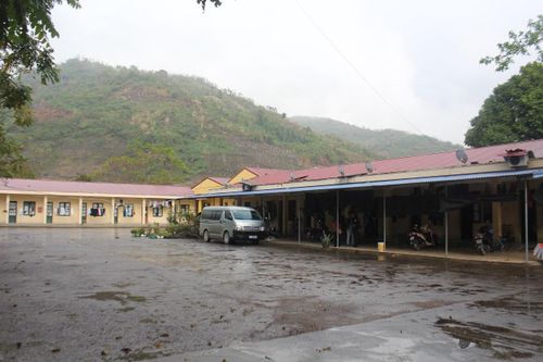 Chăm lo cho giáo viên an cư dạy học ở vùng khó