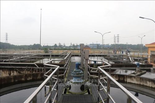 Khu công nghiệp hoạt động 15 năm nhưng hệ thống xử lý nước thải chưa hoàn thành