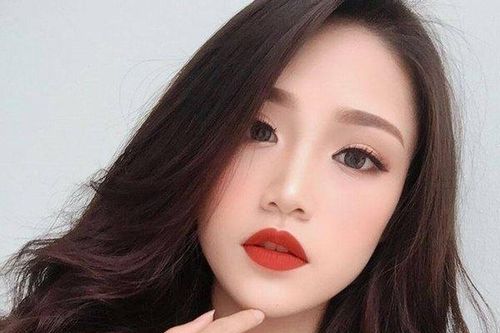 4 màu son môi cực đẹp cho mùa hè