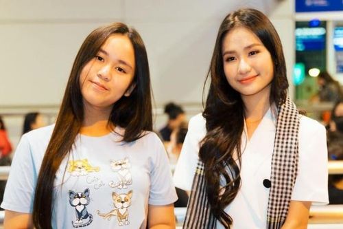 Hoa hậu Bella Vũ tặng khăn rằn cho Thanh Hà 'lấy vía' may mắn đi thi Miss Eco International