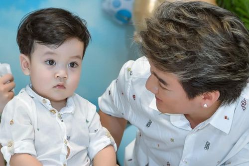 Đàm Vĩnh Hưng lần đầu công khai hình kỉ niệm sinh nhật Polo lúc 1 tuổi, đích thân làm mọi thứ