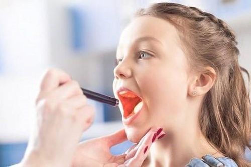 Triệu chứng viêm VA ở trẻ nhỏ cha mẹ nên lưu ý