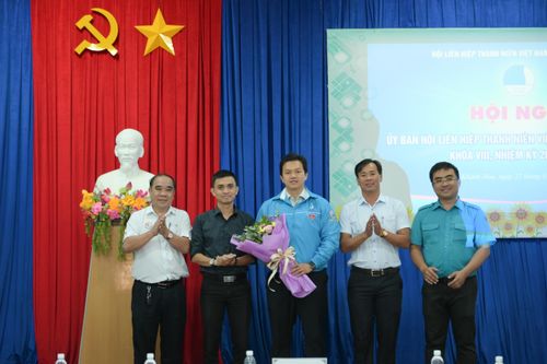 Anh Trần Anh Tuấn giữ chức Chủ tịch Hội Liên hiệp Thanh niên Việt Nam tỉnh Khánh Hòa