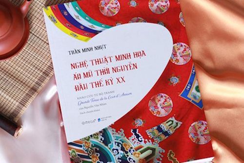 Tài liệu quý về nghệ thuật minh họa áo mũ thời Nguyễn