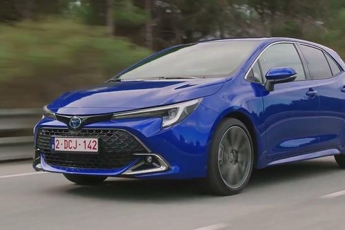 Toyota Corolla hatchback hybrid 2023: Làn gió mới cho thế hệ thứ 12