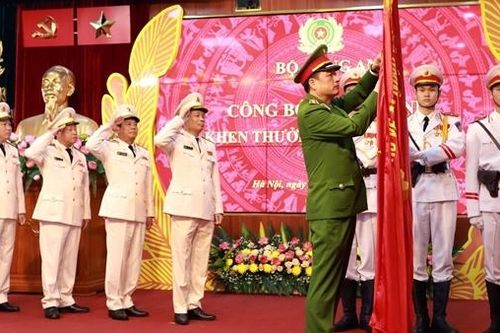 'Thương hiệu' Cảnh sát hình sự Việt Nam khiến tội phạm khiếp sợ, nhân dân mến yêu, tin tưởng