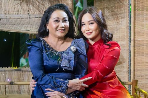 Con gái nghệ sĩ cải lương Thanh Hằng: Sống ở nước ngoài nhưng muốn nối nghiệp mẹ