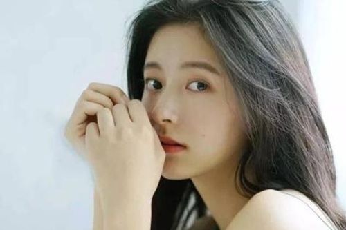 'Phụ nữ trung niên lo gì nhất ở chồng?' - Nghe lời nói thật từ các chị em