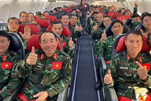 Kết thúc nhiệm vụ tại Thổ Nhĩ Kỳ, đoàn QĐND Việt Nam về nước