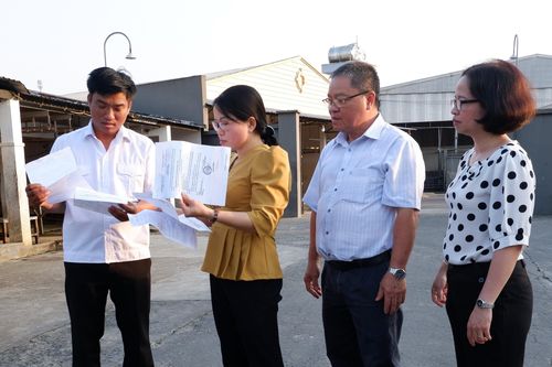 Long An tăng cường nhiều giải pháp kiểm soát giết mổ gia súc và gia cầm