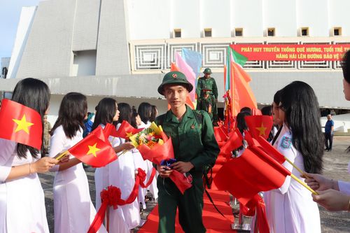 Quảng Ngãi xử phạt 62,5 triệu đồng một thanh niên không chấp hành lệnh gọi nhập ngũ