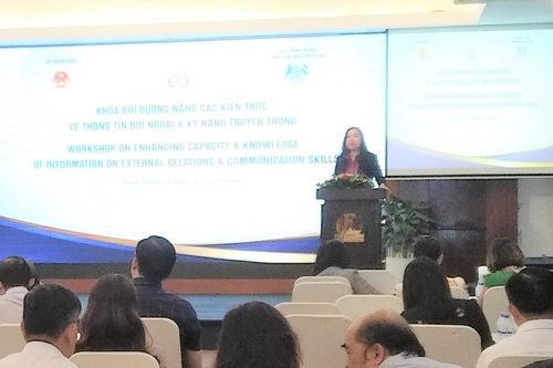 Khai giảng khóa bồi dưỡng kiến thức về thông tin đối ngoại