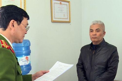 Giám đốc Chi Cục đăng kiểm và 3 thuộc cấp ở Thái Bình bị bắt