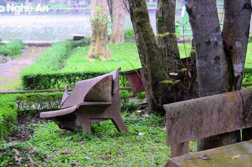 Công viên giữa trung tâm thành phố Vinh xuống cấp, mất mỹ quan đô thị