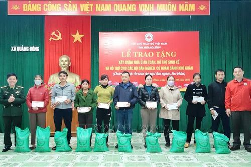 Hỗ trợ xây dựng nhà và trao sinh kế cho ngư dân nghèo ở Quảng Bình